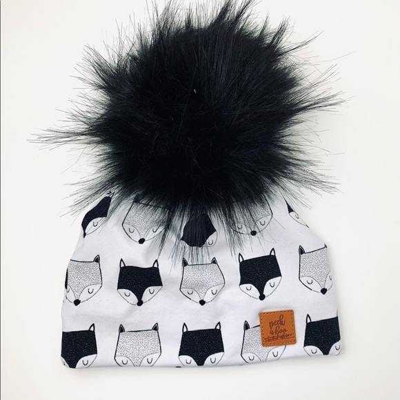 3 FOR 20 Peekaboo Homemade Removable Pompom Black/White Fox 3 Season Toque - Picture 1 of 1